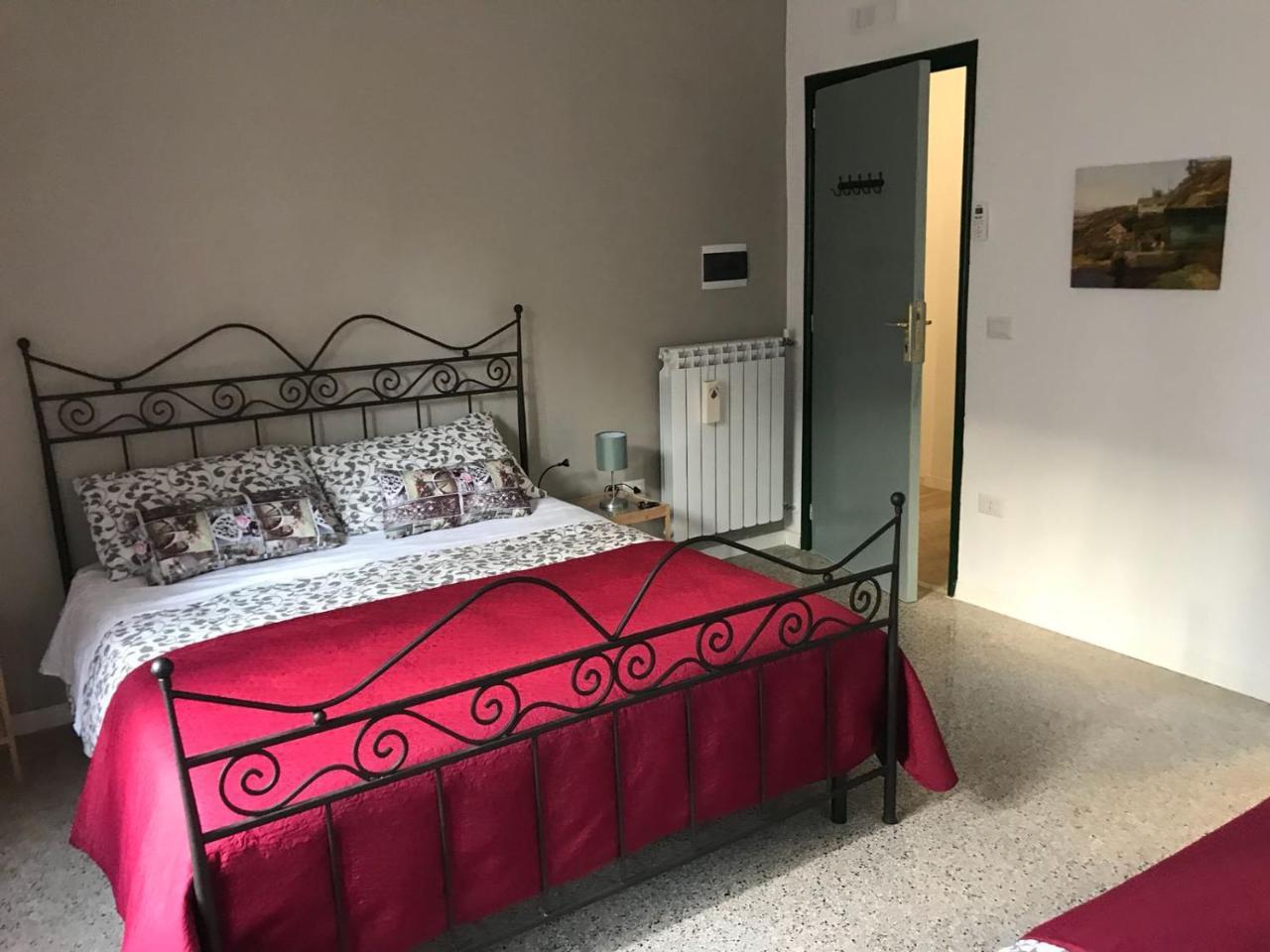 Il Giardino Di Vico Neve Bed & Breakfast 3*